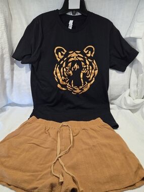 Women's 2 piece Pajamas T-shirt and skorts.